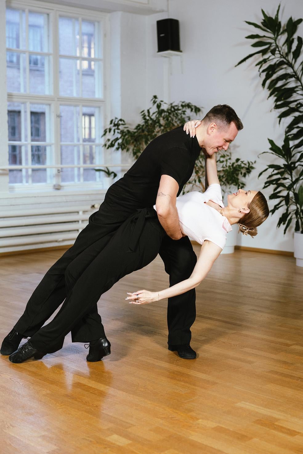 Unelmien Häävalssi by Tanssiopetus Anssi Heikkilä